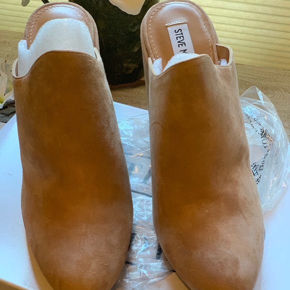 Steve Madden Mules (Camel Suede) - Picture 2 of 7